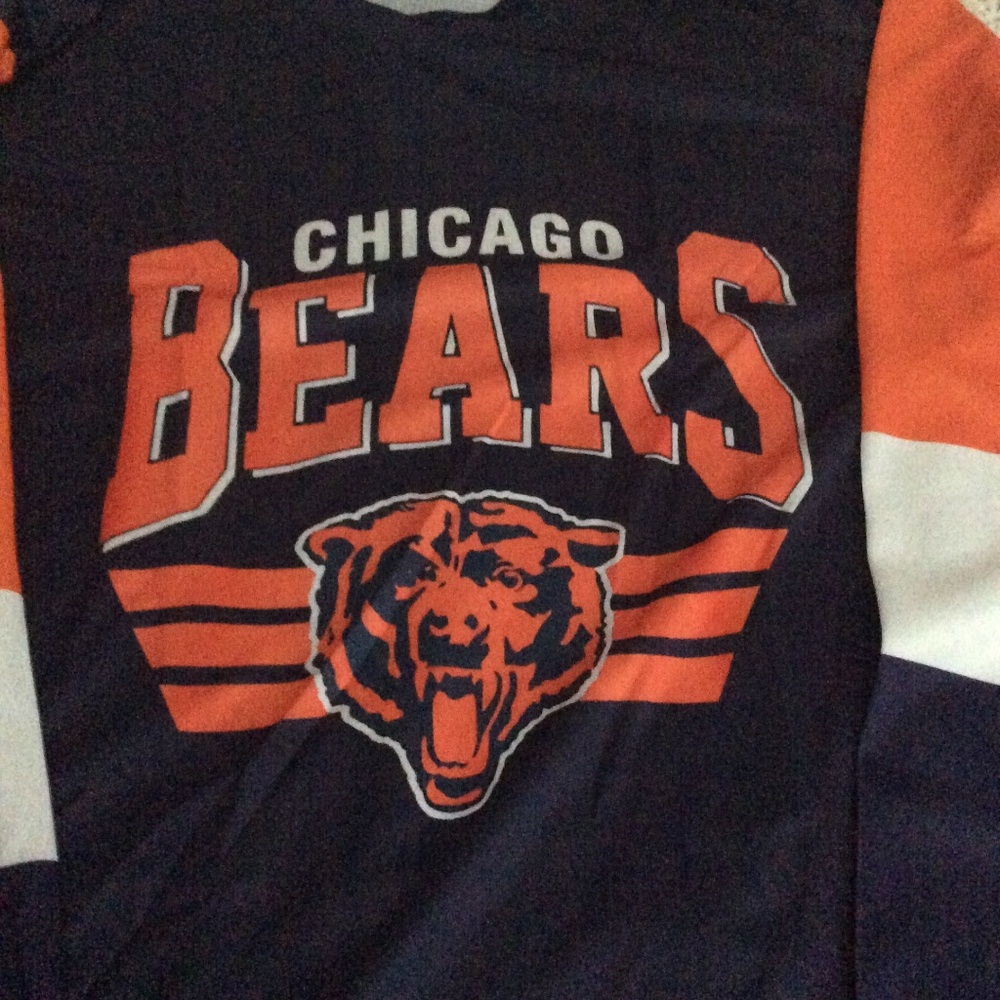 CHICAGO BEARS POLY LONG SLEEVE SHIRT
